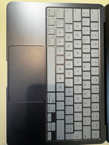 Apple MacBook Neo, 13” | in Cambridge, Cambridgeshire | Gumtree