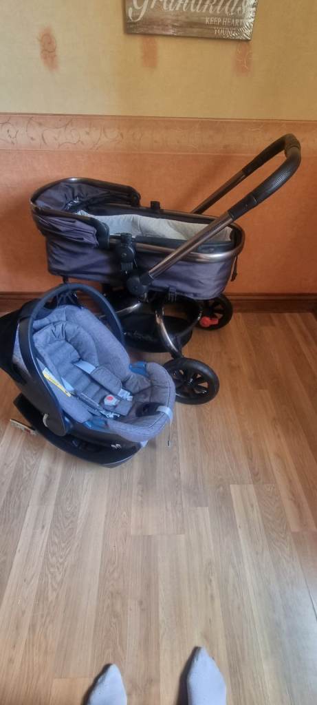 Mothercare Orb travel system
