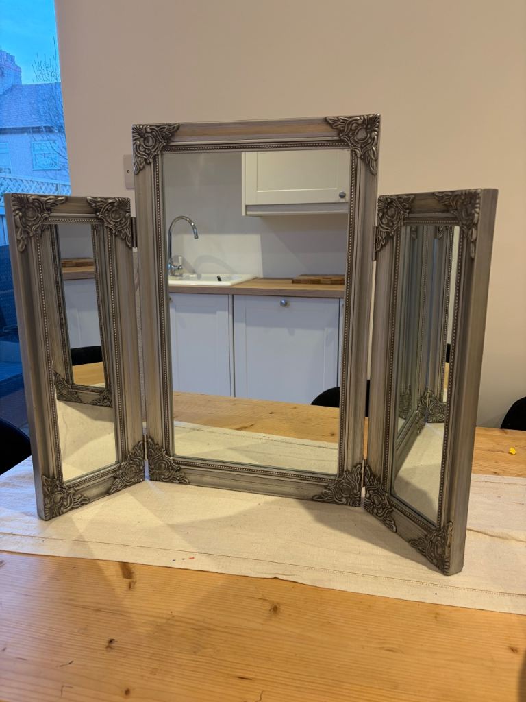 Dressing Table Mirror 