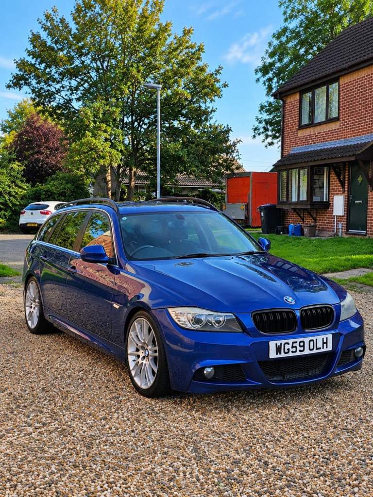 BMW, 3 SERIES, Estate, 2009, Manual, 1995 (cc), 5 doors