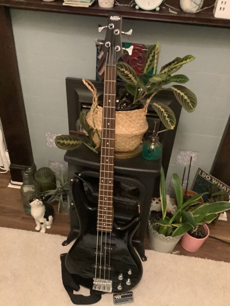 image for Ibanez gio electric active bass guitar GSR200 + Vox bass amplug2 