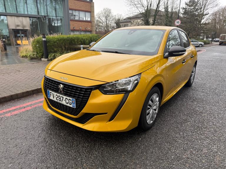 2020 Peugeot 208 1.2 PURETECH 5Dr LEFT HAND DRIVE LHD FRENCH REGISTERED Hatchback Petrol Manual