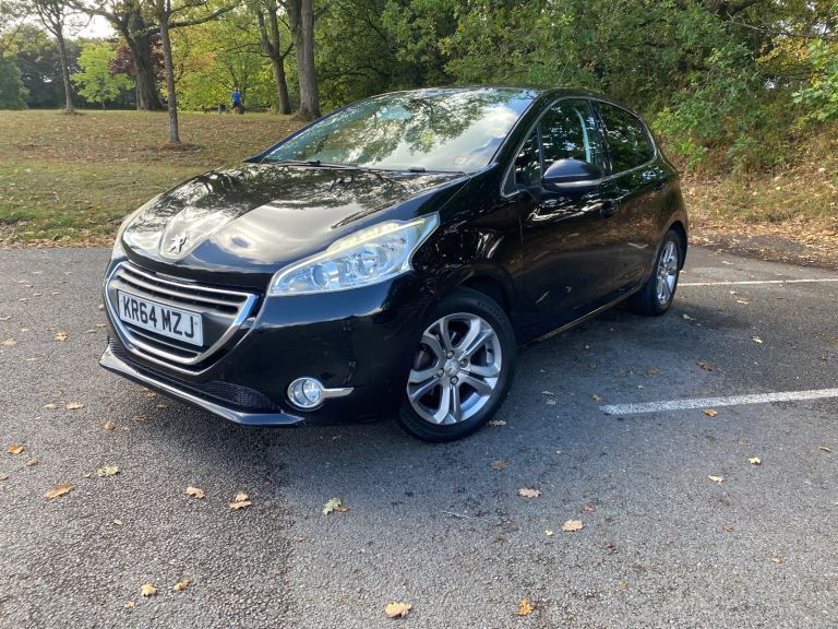 image for Peugeot, 208, Hatchback, 2014, Manual, 1199 (cc), 5 doors