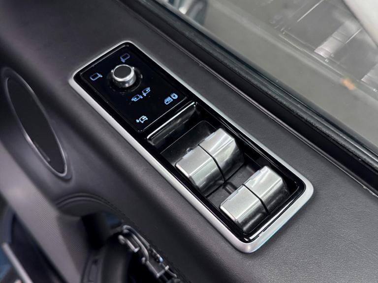  Land Rover Range Rover 4.4 SD V8 Autobiography SUV 5dr Diesel Auto 4WD Euro 6 (s/s) (339 ps) Die...