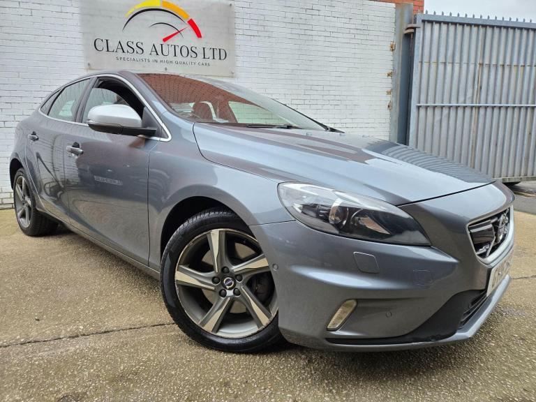 2016 Volvo V40 D4 [190] R DESIGN Lux Nav 5dr Geartronic HATCHBACK DIESEL Automatic