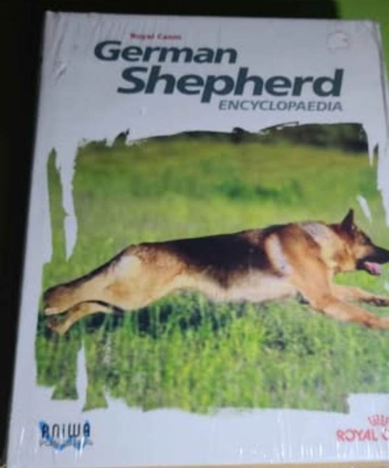 GERMAN SHEPHERD  ENCYCLOPEDIA   ROYAL CANIN NEW SEALED HARDBACK BOOK
