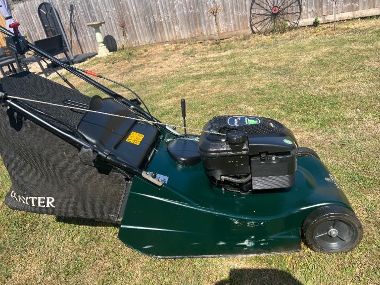 Hayter Harrier Petrol Lawnmower battery start  with key – very Good Condition