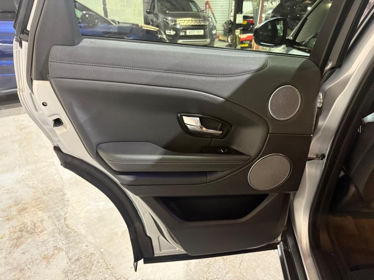 2017 Land Rover Range Rover Evoque 2.0 TD4 HSE Dynamic SUV 5dr Diesel Auto 4WD