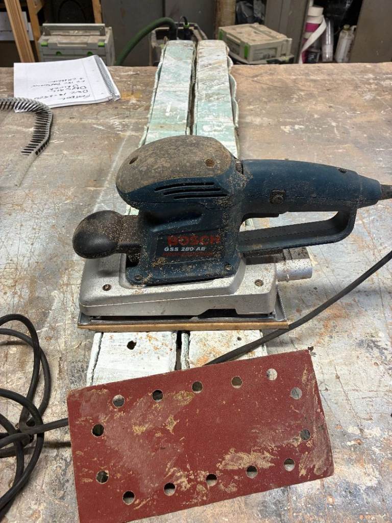 BOSCH SANDER