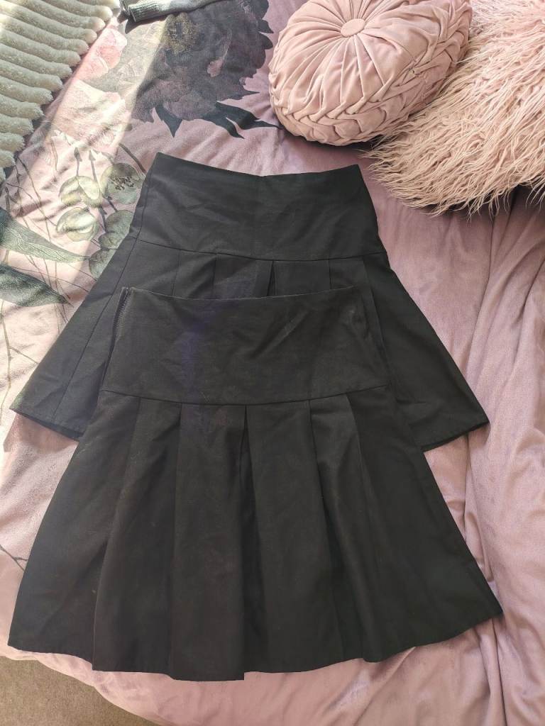 Girls' Black School Skirts - UK 8&10/ fits age 13-15