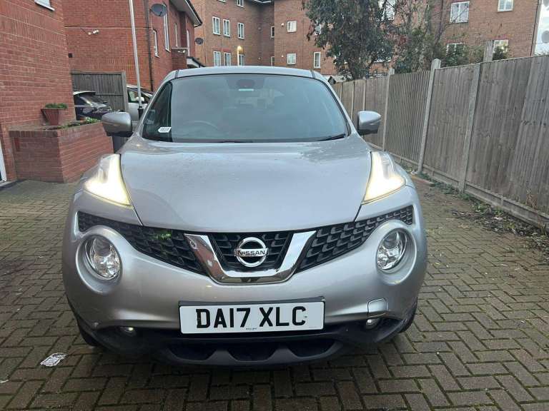 NISSAN JUKE 1.6 YEAR 2017, FULLY LOADED, VERY LOW MILEAGE, GOOD CONDITION, FULL SERVICE, LADY OWNER