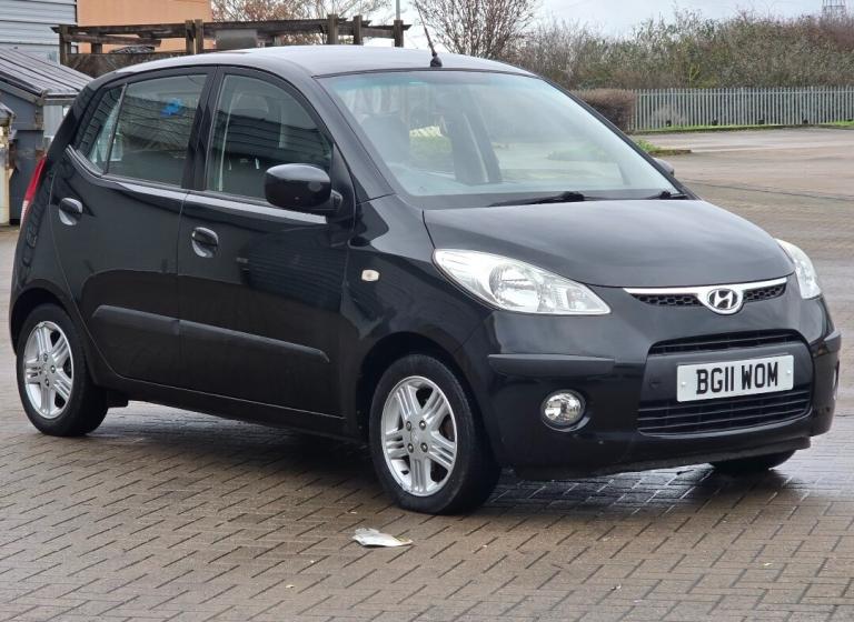 HYUNDAI i10 1.2 PETROL MANUAL IN CLEAN CONDITION. LONG MOT. SERVICE HISTORY 