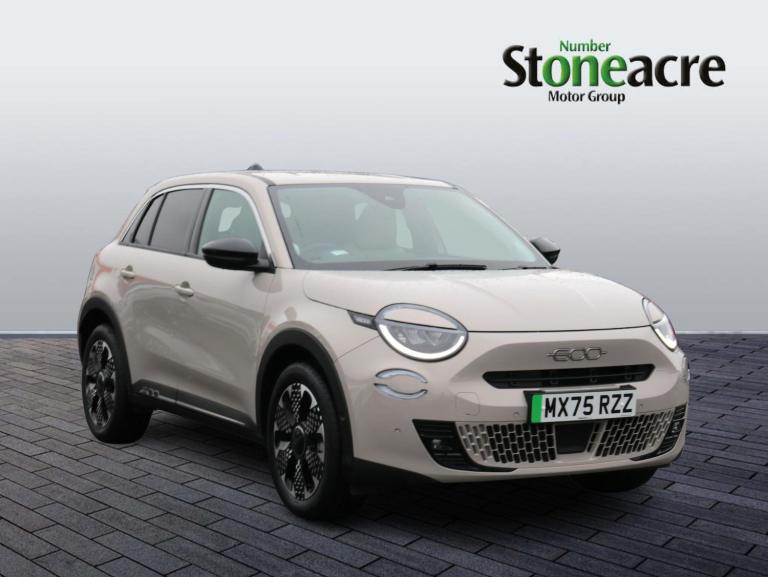 2025 Fiat 600 New Fiat 600e La Prima 54kwh 154hp HATCHBACK Electric Automatic
