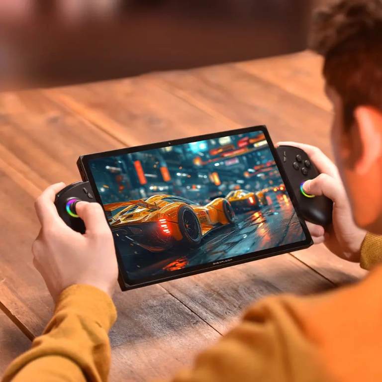 OneXPlayer X1 handheld Gaming PC – Ryzen AI 9 HX370, 10.95", 32GB RAM 2TB SSD, Keyboard