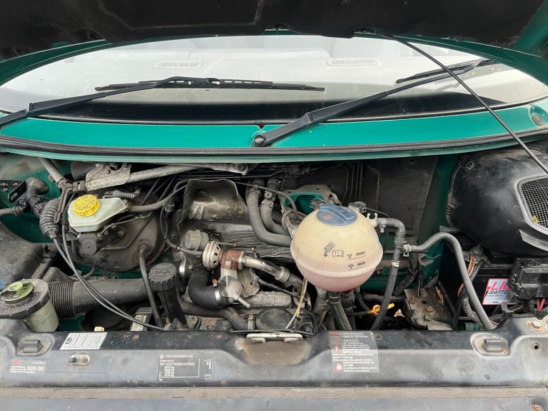 1999 Volkswagen Transporter 1.9 Transporter T4 NA Diesel Manual