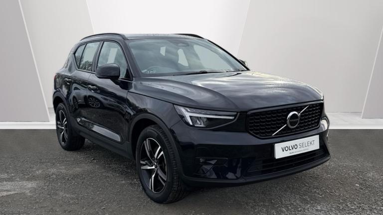2022 Volvo XC40 Plus, B3 mild hybrid, Petrol, Dark ESTATE Petrol/Electric Hybrid Automatic