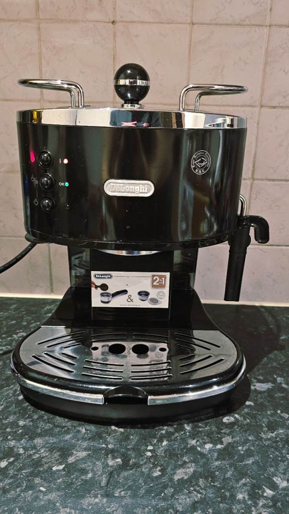 Delonghi 2in1 coffee machine good condition 