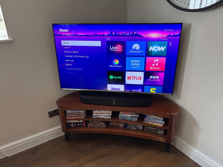 Hisense 50U7QFTUK (2020) QLED HDR 4K Ultra HD SMART TV, 50 free view play & Dolby atmos, black