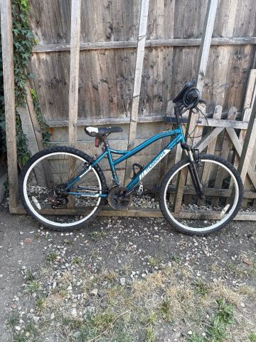 Muddy Fox 26inch Teal Blue Mountain Bike – Good Condition 26-inch
