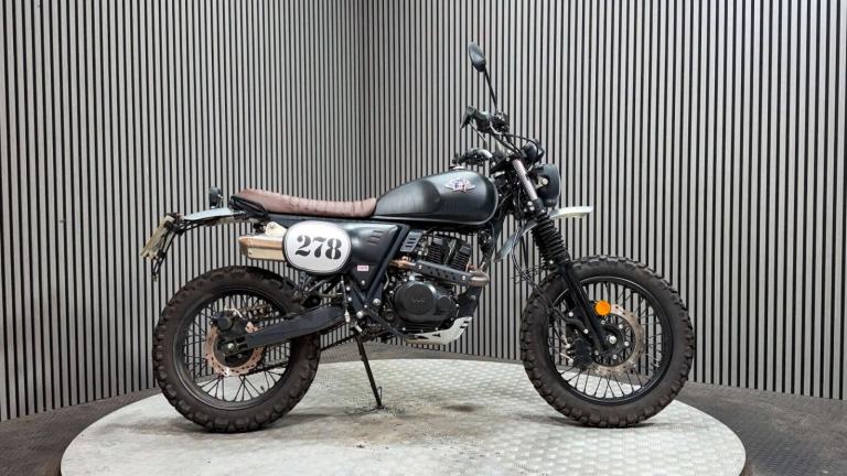 WK Bikes Scrambler 2025 ONLY 4K ENDURO 125CC LEARNER BIKE PROJECT