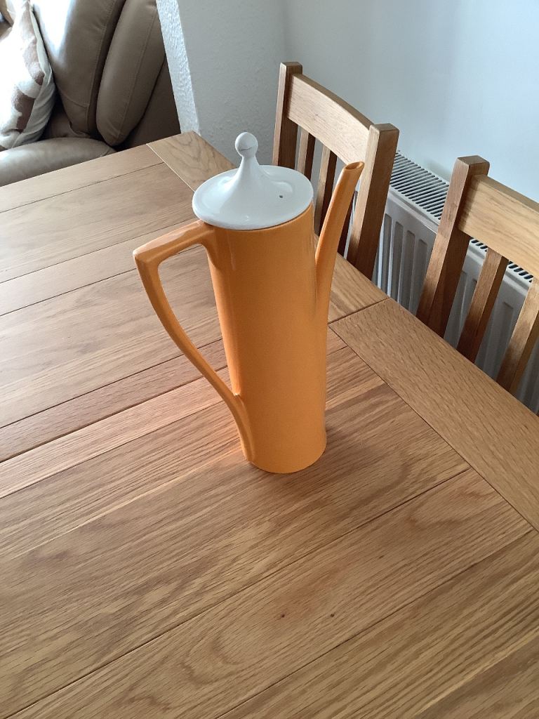 Ceramic coffee pot