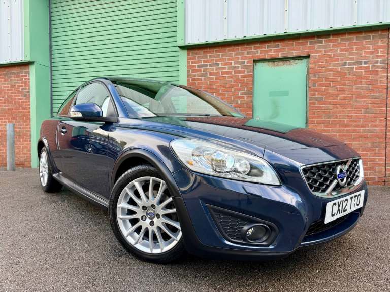 2012 (12) VOLVO C30 1.6 DRIVE SE LUX 54,000 MILES 7 SERVICES IMMACULATE £20 TAX