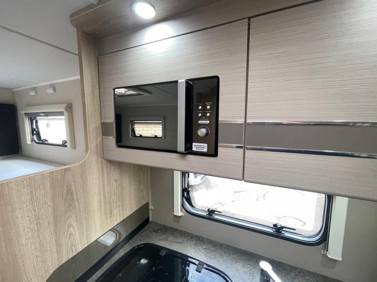 Elddis Autoquest 194