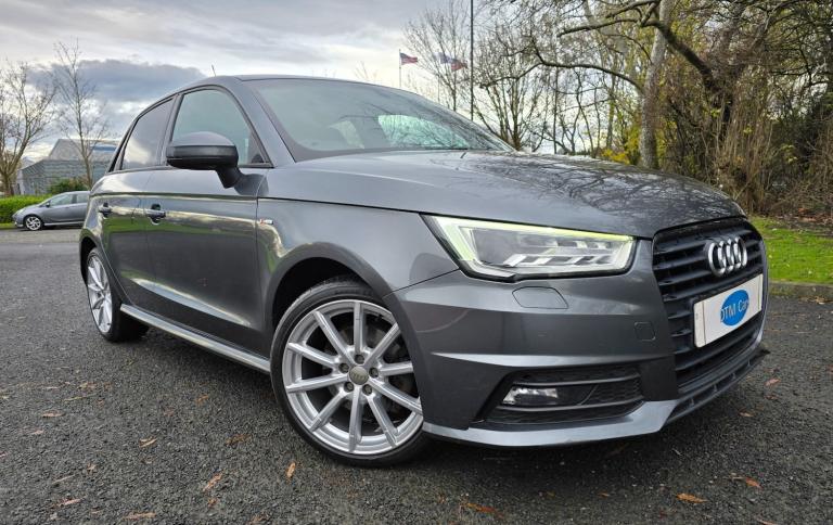2015 Audi A1 1.6 TDI S LINE 5dr, EURO 6, RARE PANORAMIC ROOF, SAT NAV, DAB ETC, FSH HATCHBACK Die...