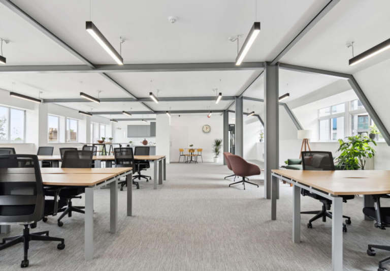 Private Offices From 40 to 250 People in Hammersmith with All Inclusive Pricing