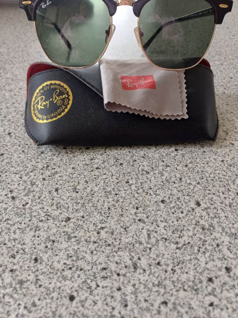 Ray-Ban Clubmaster Sunglasses – Excellent Condition