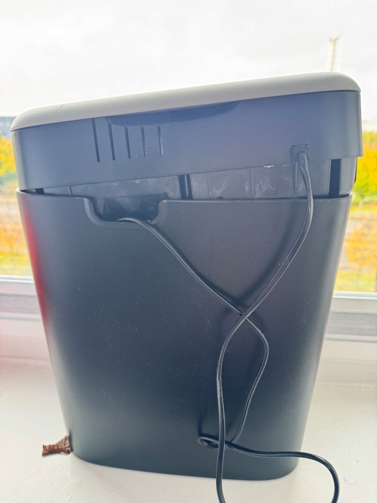 Bonsaii C209-B Paper Shredder – Good Condition