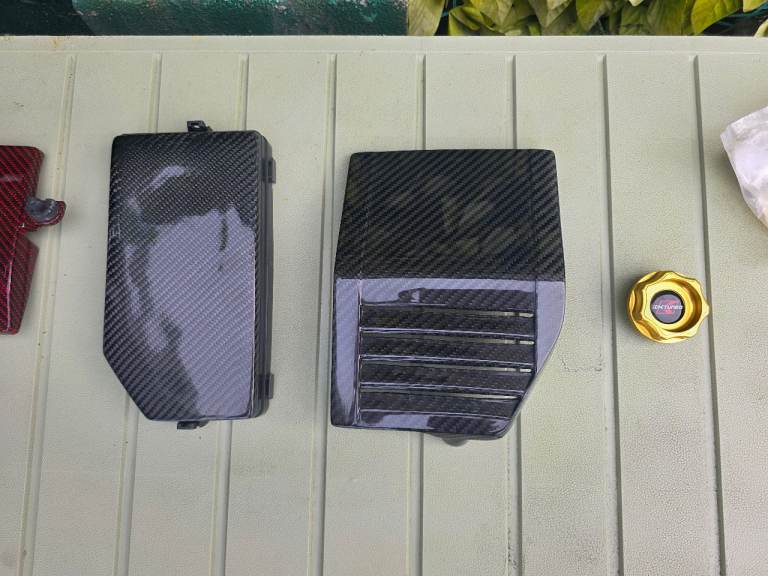 Honda civic type r fk2 carbon fuse box plus carbon cover 