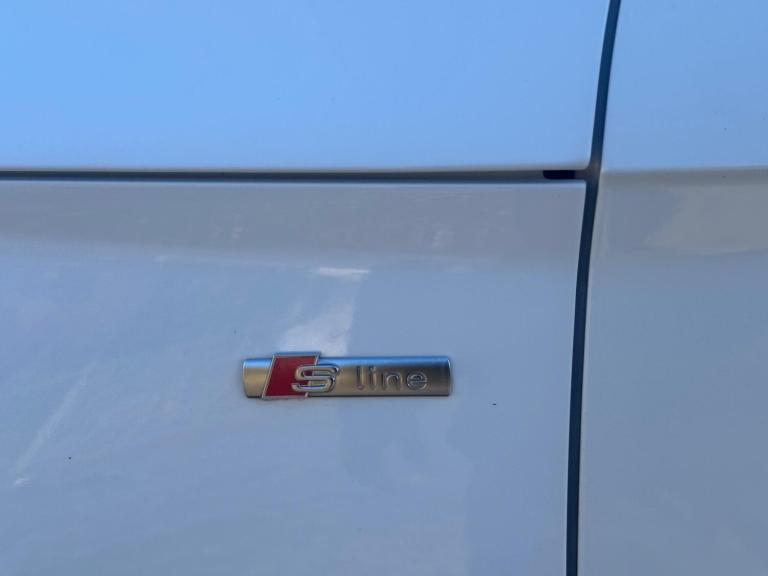 2019 Audi Q5 45 TFSI Quattro S Line 5dr S Tronic ESTATE PETROL Automatic