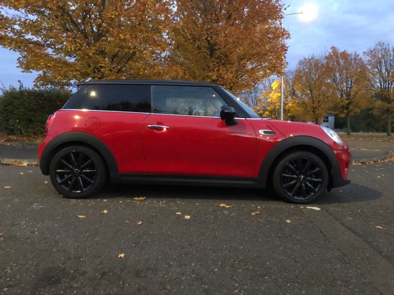 MINI COOPER 1.5 D 116 BHP(2 OWNERS,77K,SERVICE HISTORY,NEW MOT,£20 TAX,ULEZ COMPLIANT,HIGH SPEC)