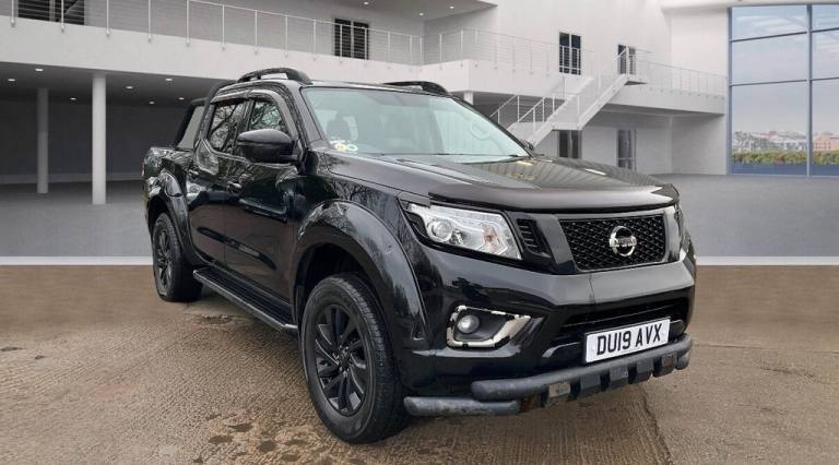 2019 Nissan Navara Double Cab Pick Up Tekna 2.3dCi 190 4WD Auto PICK UP DIESEL Automatic