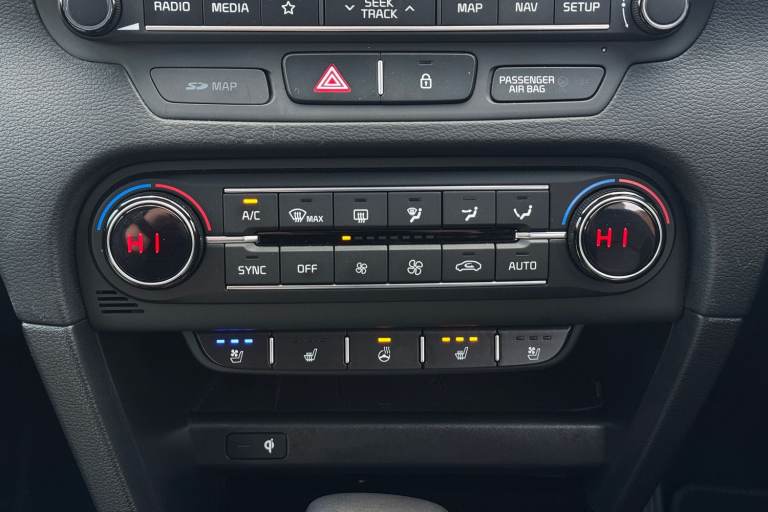 2019 Kia Ceed 1.4T GDi ISG First Edition 5dr DCT Hatchback PETROL Automatic