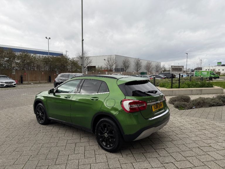 Mercedes-Benz, GLA, Estate, 2018, Manual, 2143 (cc), 5 doors