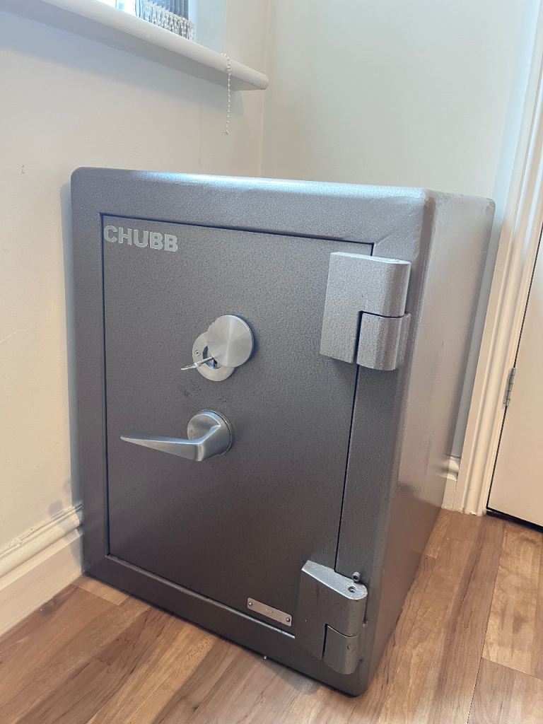 Chubb Safe - Grey, Good Condition with Keys