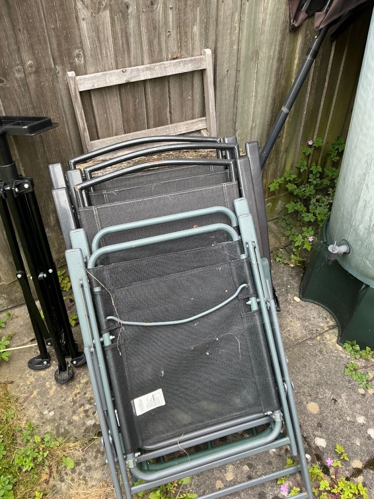 Garden Table & chairs 