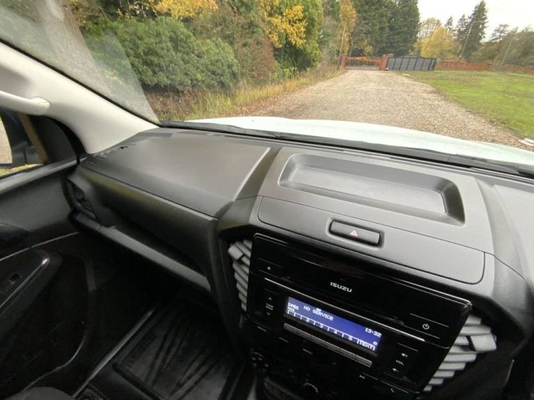 2022 Isuzu D-Max 1.9 TD Utility Pickup Double Cab 4dr Diesel Manual 4WD Euro 6 (s/s) (164 ps PICK...