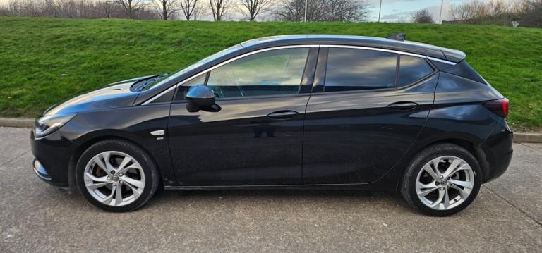 2017 Vauxhall Astra SRI NAV CDTI S/S Hatchback Diesel Manual