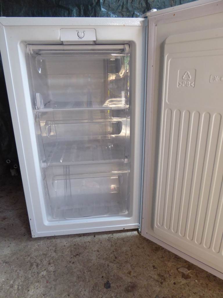 Freezer, slim line under counter