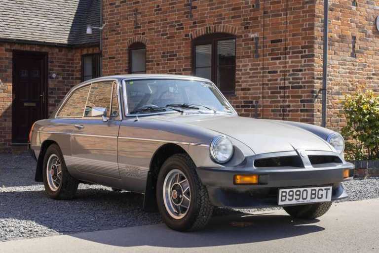 MG MGB GT LE Manual