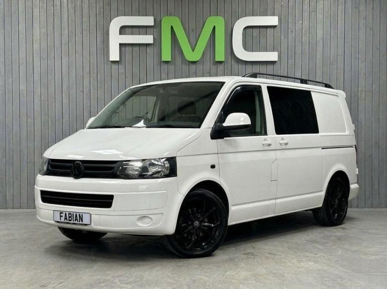 2014 VW Transporter Trendline Crew Van 5 Seat LWB *Day Van - Victron Solar -Bed*