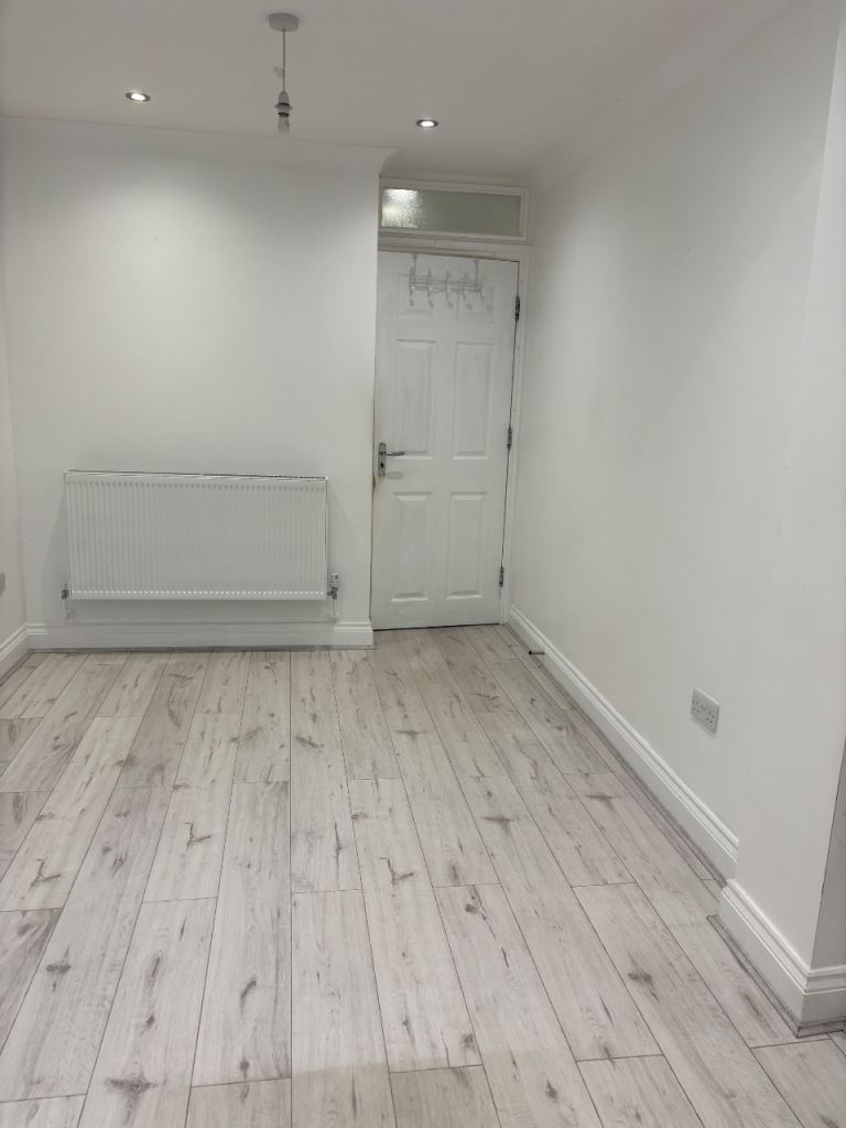 Double room to let in barking, zone 4, only £250pw