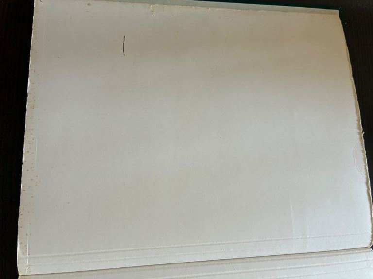 Vintage STANLEY GIBBONS GREEN SPRINGBACK STAMP ALBUM