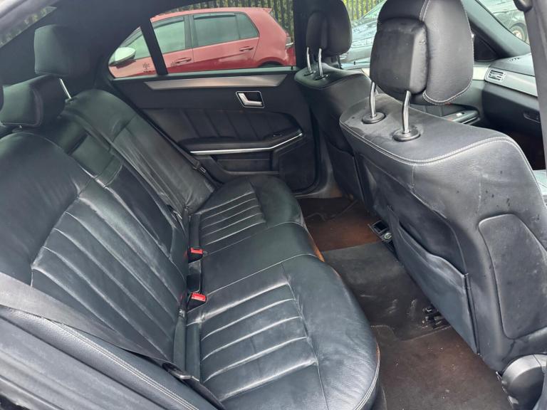 2015 Mercedes-Benz E Class E220 BlueTEC SE 4dr 7G-Tronic SALOON DIESEL Automatic