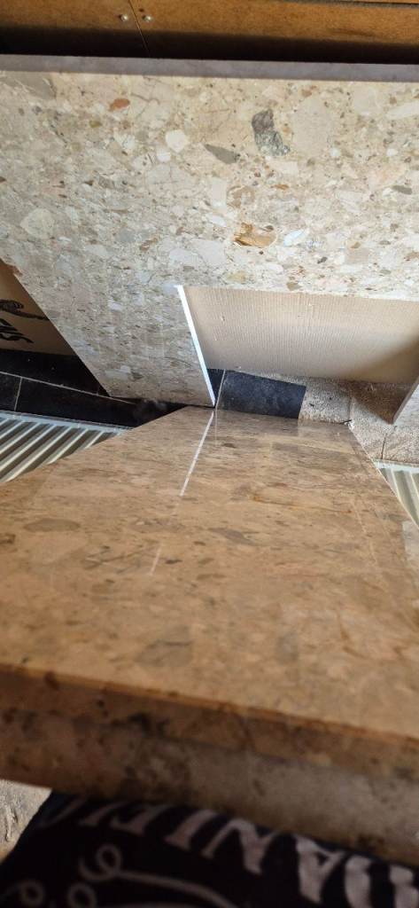 Free Fireplace Surround marble – Good Condition