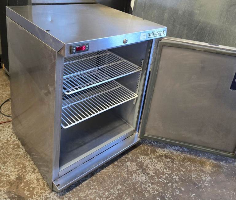 Williams HA135SS 133 Ltr Single Door Undercounter FRIDGE, Catering or commercial Fridge