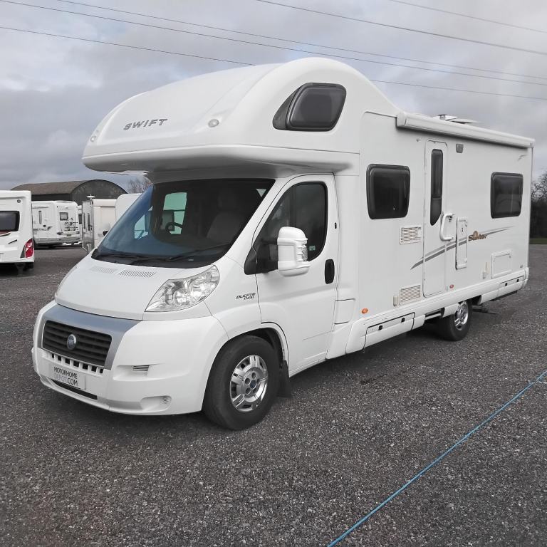 Swift Suntor 630L, 6 berth, 6 seats 